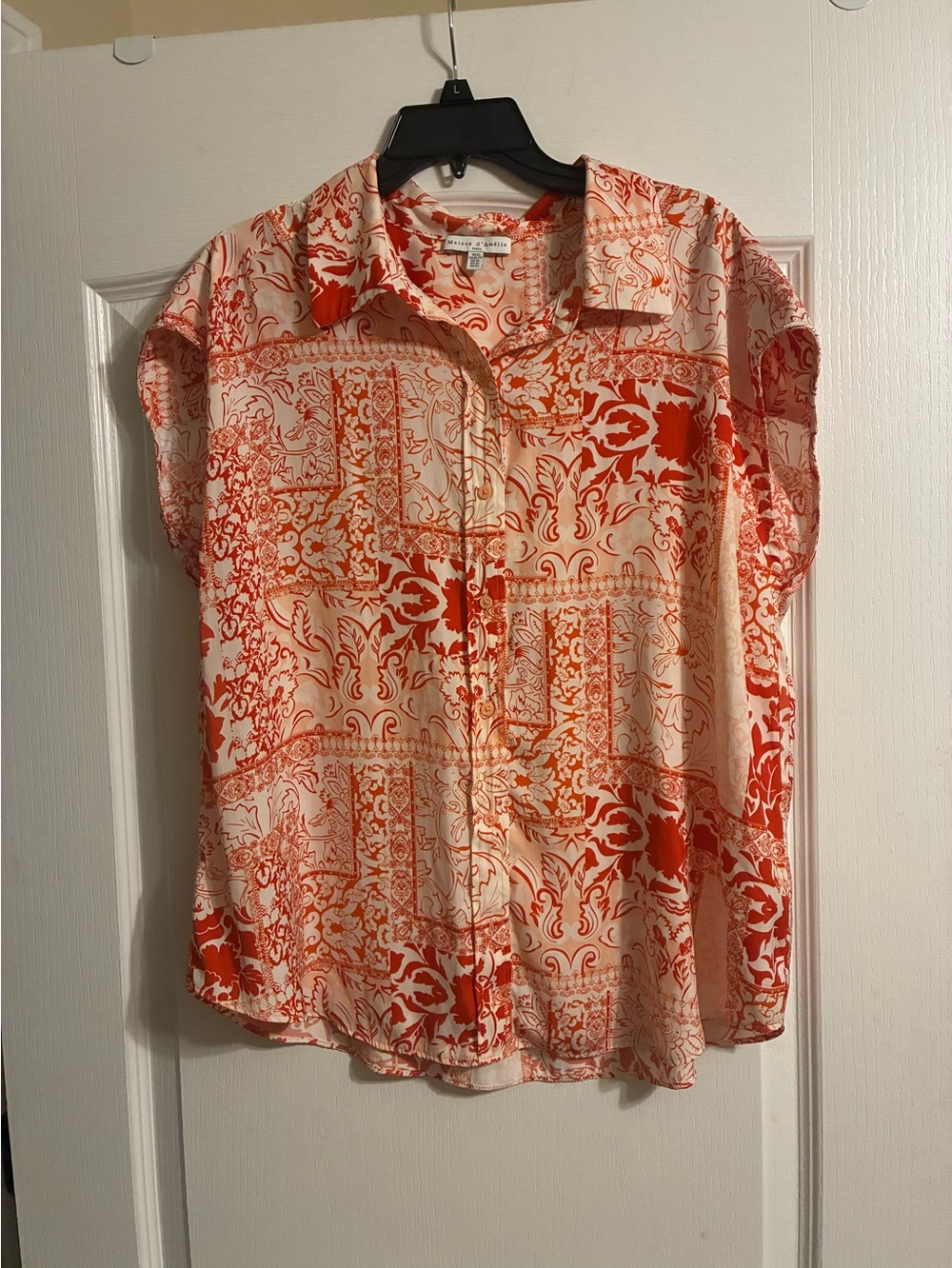 Button-Front Cap Sleeve Blouse in Cream & Coral Red